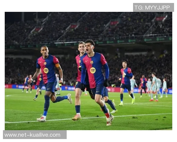 佩德里在巴萨的崛起之路:年轻天才如何改变球队命运与未来展望 佩德里在巴萨的崛起之路:年轻天才如何改变球队命运与未来展望